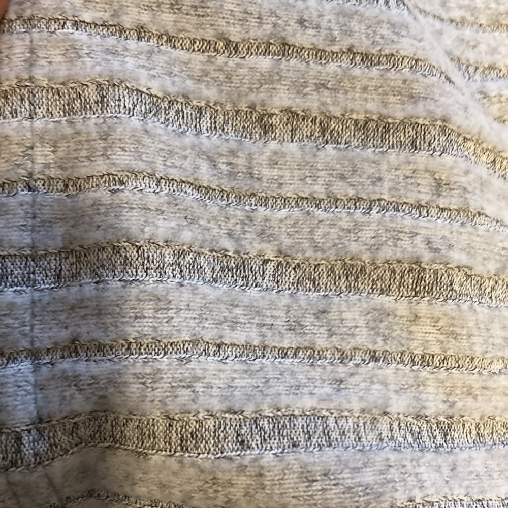 SHEIN LUNE Metallic Button Asymmetric Neckline Lantern Sleeve Ribbed Kni… - Picture 8 of 13